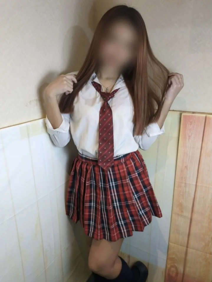 きら